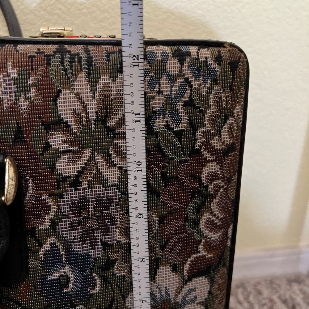 Floral attache case bag . 17.2” X 2.5” X 12.3” - Picture 15 of 16